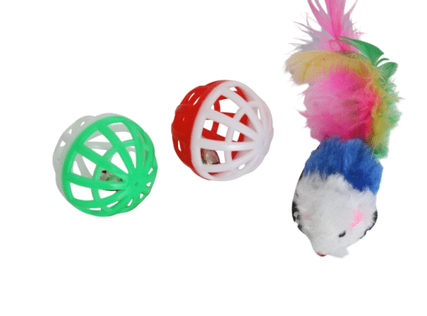 Pelotas y Ratón con Plumas