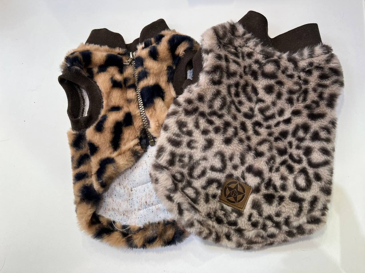 photo_5004030761685945404_y Chaleco Animal Print
